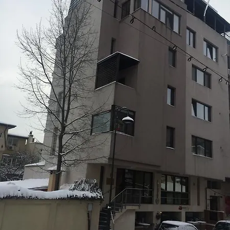 Azza 3* Bukarest
