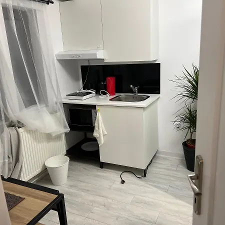 Aparthotel Azza Bucharest