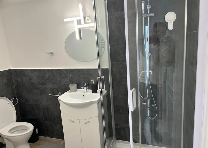 Azza Aparthotel